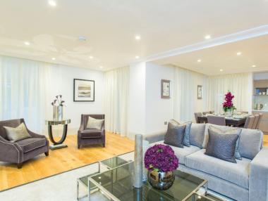 Луксозен блок за студенти в Лондон