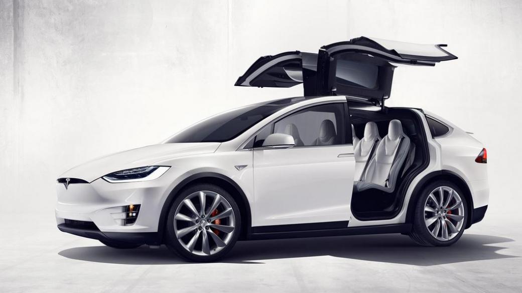 Tesla започна доставките на Model X