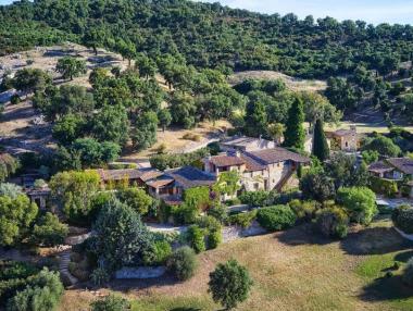 Имението на Джони Деп в Прованс