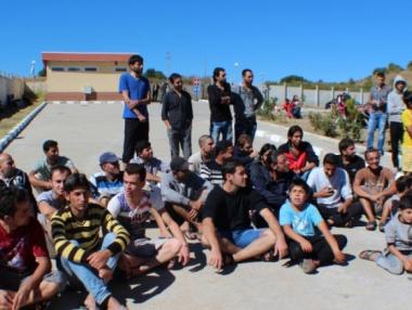 NYT: И мигранти, и българи не искат в България