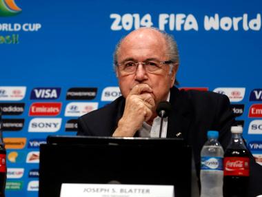 Спонсори на FIFA поискаха оставката на Блатер