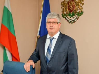 НКЖИ ремонтира 42 обекта