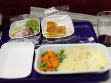 Странните случаи на храни в самолетите