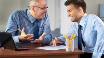 Началниците трябва да внимават с шегите с работниците си