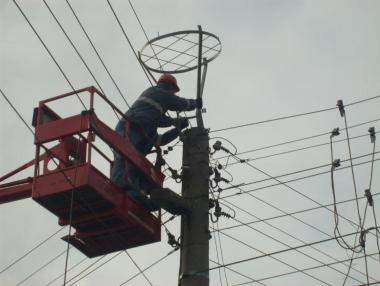 ЧЕЗ обезопасява 100 гнезда