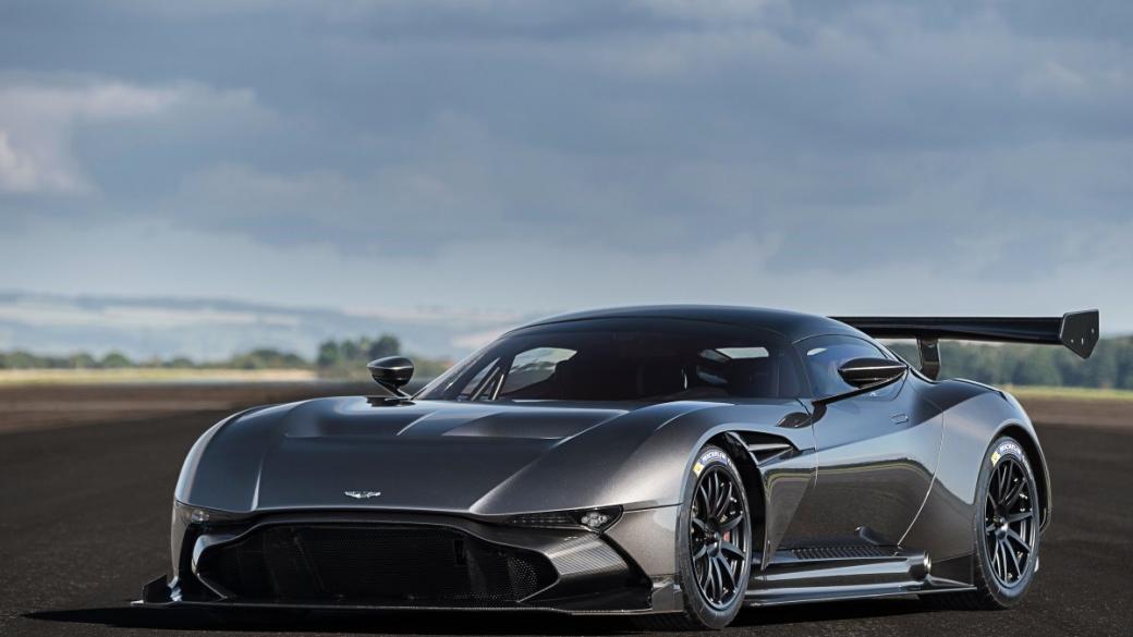 Невероятният Aston Martin Vulcan