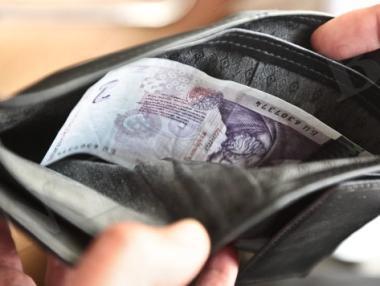 Над една пета от населението живее под прага на бедността