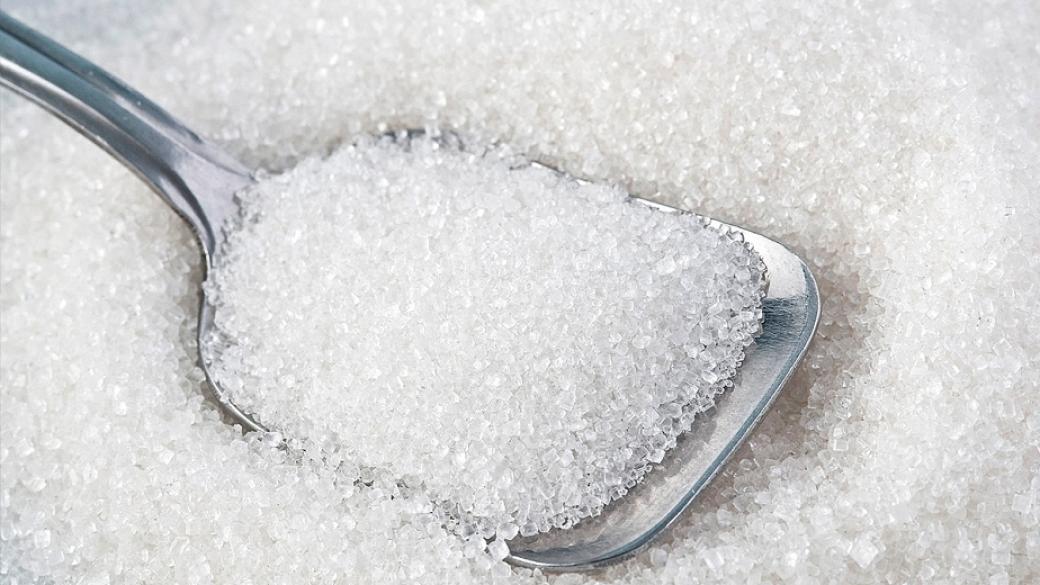 Рекордно увеличение на цената на суровата захар в света