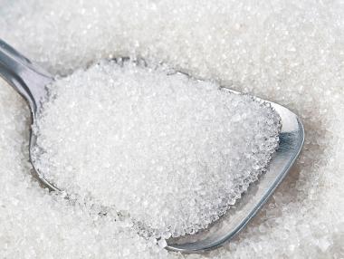 Рекордно увеличение на цената на суровата захар в света