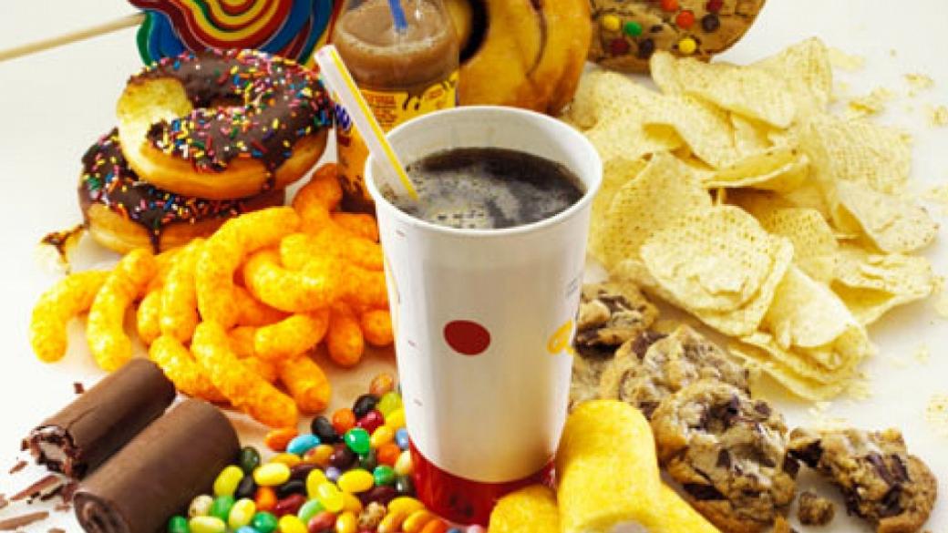 Бисквити и енергийни напитки поскъпват с левче заради данък „вредни храни“