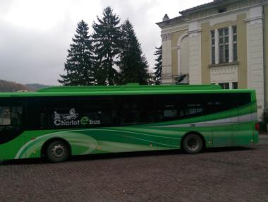 Модерен електробус тръгна във Велико Търново