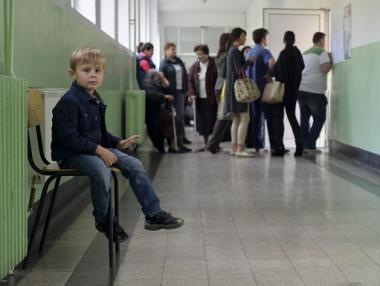 Денят започна с ниска избирателна активност