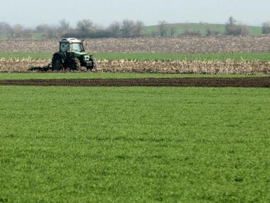 Одобриха още 73 проекта за земеделска техника