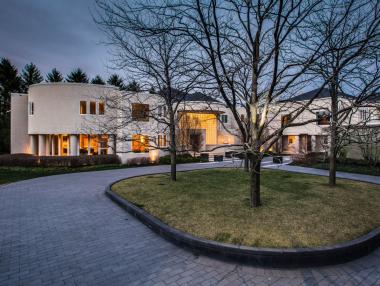 Майкъл Джордън продава имението си в Чикаго