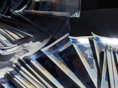 Нови 882,5 млн. лв. разходи в бюджета за 2015