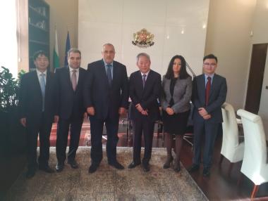 Китайска компания избра България за своя централа за ЕС