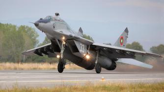 България купува нов изтребител за армията