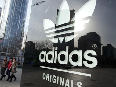 Египетски милиардер стана най-големият инвеститор на Adidas