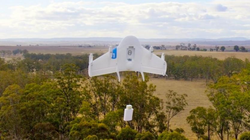 Google започва доставки с дронове
