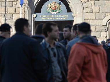 Правителството и синдикатите от МВР не се споразумяха