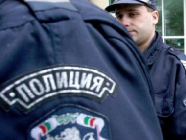 10 заплати обезщетение за новите полицаи