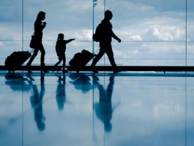 Какви права имат пътниците при отмяна на полет?