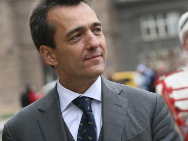 Ксавие Лапер дьо Кабан: Франция трябва да запази свободата си