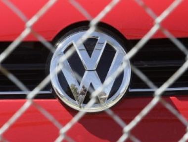 Volkswagen съкращава инвестициите с 30%