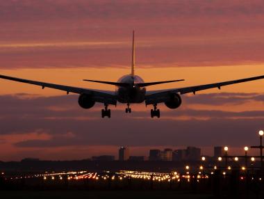 Кошмар с три самолета над София и Пловдив тази нощ