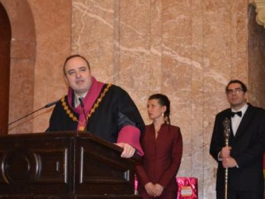 „Нека матурите станат вход за университет, но нивото им да се повиши“