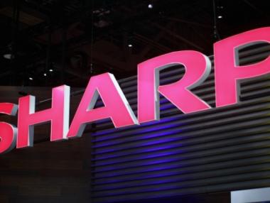 Sharp може да затвори ТВ заводите си извън Япония