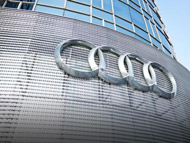 Ауди призна за манипулиращ софтуер при двигателите си