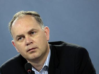 Удължаването на отпуските да се реши с референдум