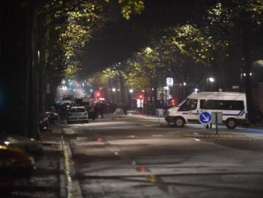 Нови нападения във Франция, има заложници