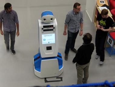 Робот ще упътва загубилите се пътници на амстердамското летище