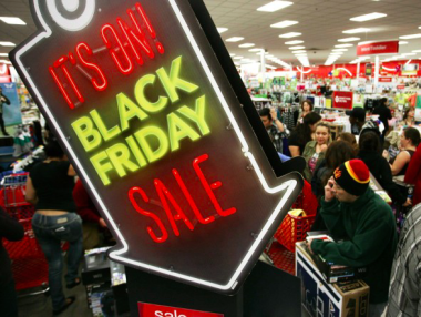 Американците са изхарчили 10 млрд. долара по магазините в „Черния петък“