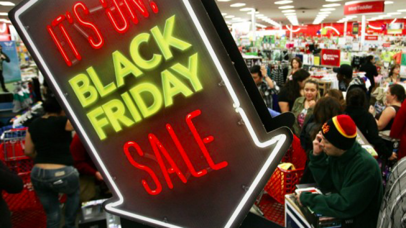 Американците са изхарчили 10 млрд. долара по магазините в „Черния петък“