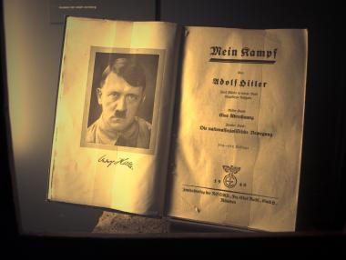 За пръв път след Втората световна война Германия преиздава „Моята борба”