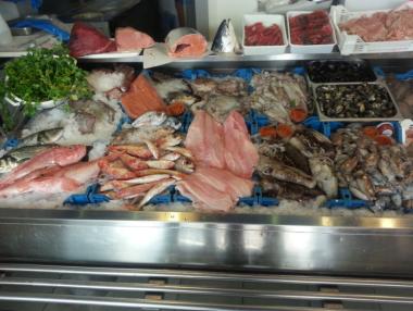 БАБХ с извънредни проверки на храните преди празниците