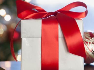 Българите планират да похарчат до 100 лв. за коледни подаръци