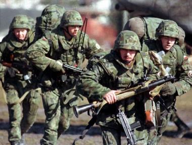 Полша опроверга слуховете за получаване на ядрено оръжие