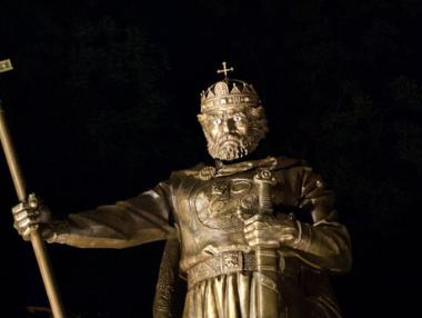 Паметникът на Цар Самуил сред най-абсурдните статуи в света