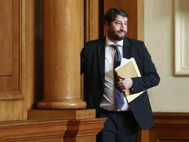 Правосъдният министър подаде оставка