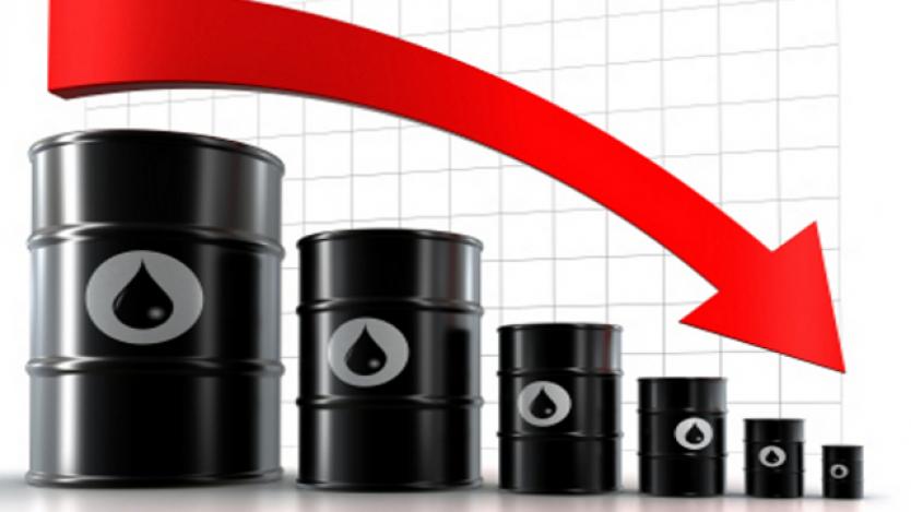 Цената на петрола падна под $38 за пръв път от 2008 г.