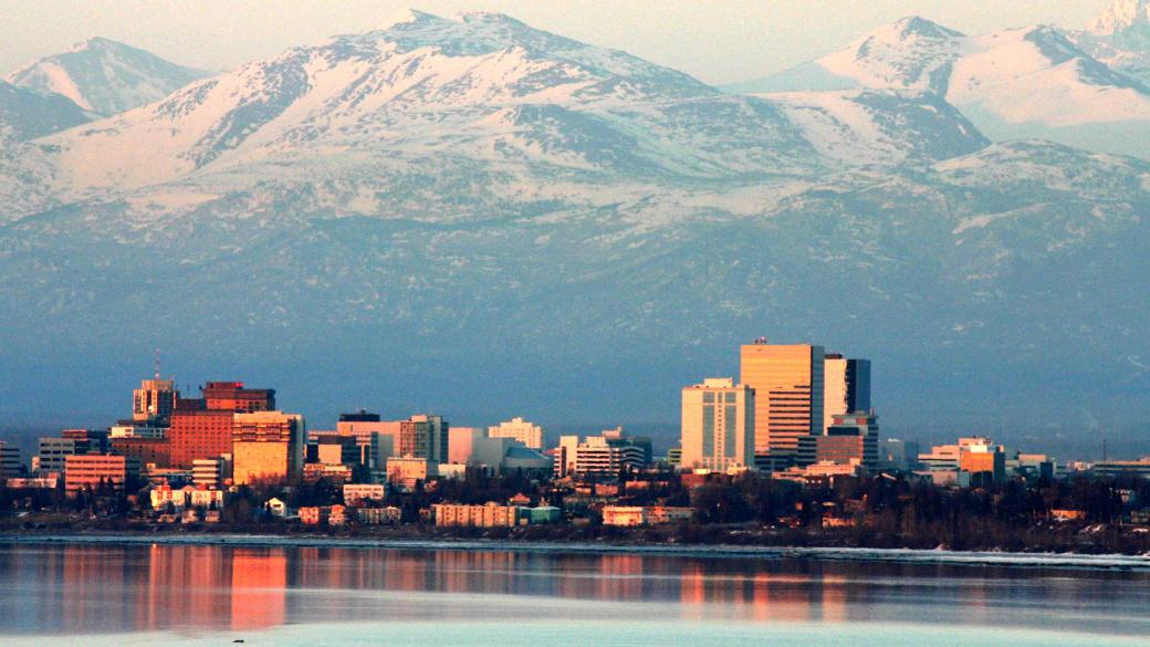 Аляска обмисля данъчно облагане за гражданите си
