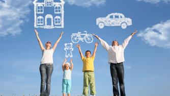 Делът на общото застраховане с лек спад през септември