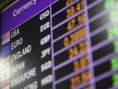 Петролът с ръст в очакване решението на Фед