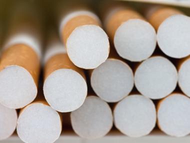 Забраняват цигарите с вкусови аромати