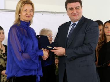 Валентин Златев награден с медал от Български олимпийски комитет