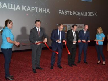 Първото IMAX® кино и легендарният Юнашки салон отварят във Варна